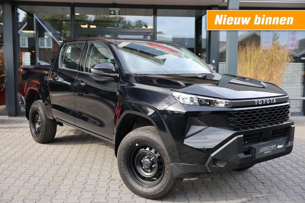 Toyota Hilux 2.8 D-4D MHEV DUBBEL CABINE ACTIVE A/T 4WD