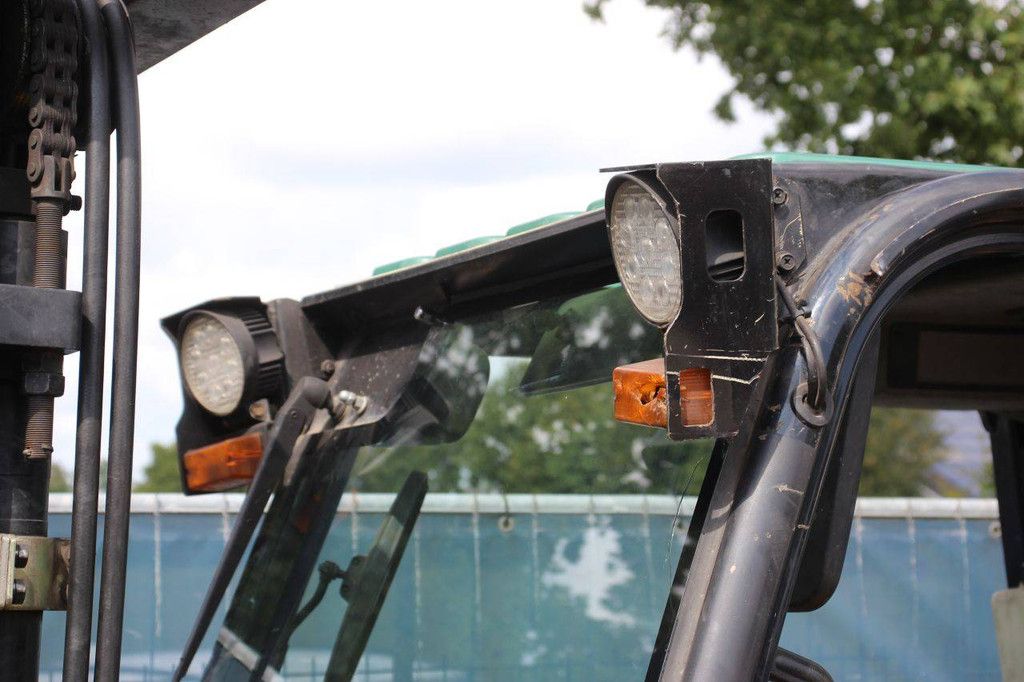 Gabelstapler Hyundai 33L-7A LPG 2840kg 5,0m 2012