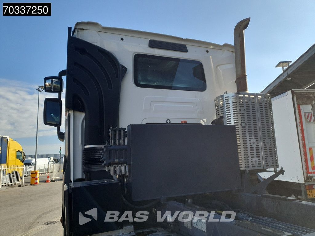 Renault K 520 8X4 18m3 tipper Full Steel Big-Axle Retarder Automatic Euro 6
