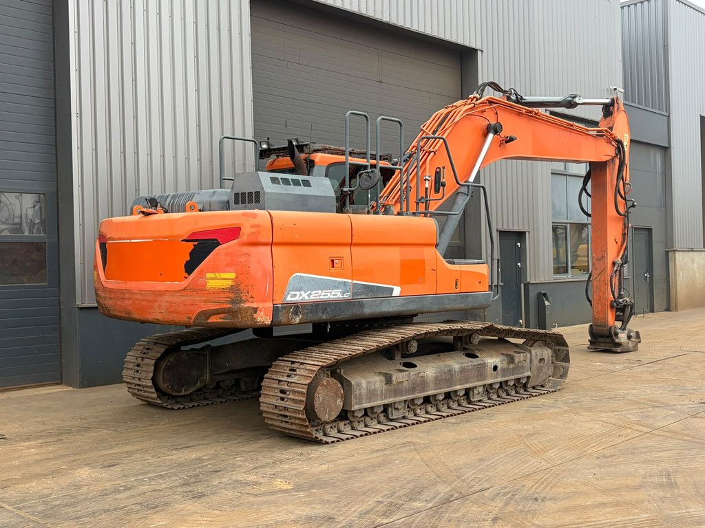 Doosan DX255LC-5