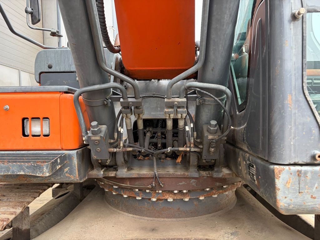 Doosan DX255LC-5