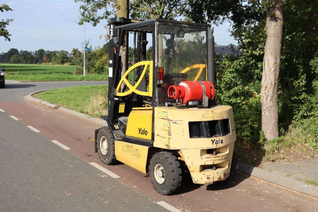 Forklift Yale GLP25TF V2420 LPG 2460kg 3.83m 2003