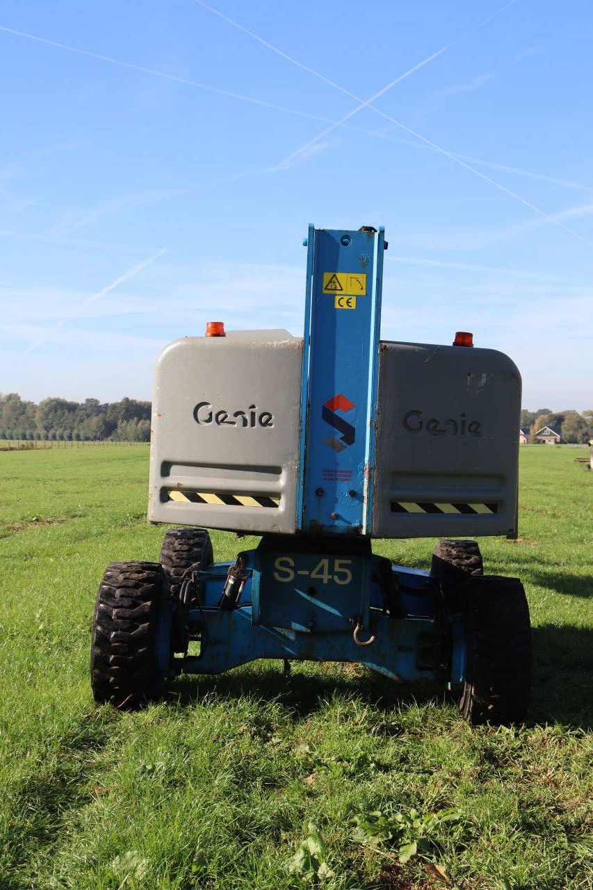 Telescoophoogwerker Genie S-45 Diesel 15.7m 2007