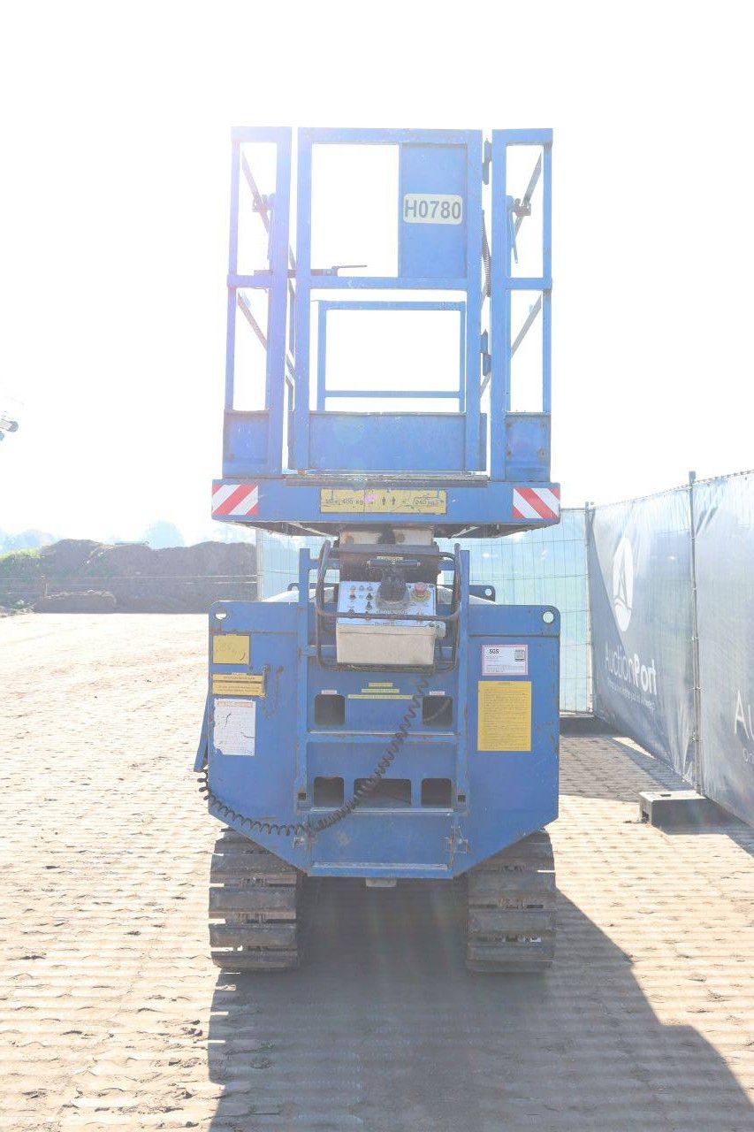 Scherenbühne Holland Lift Y-70DL12-TR Diesel 9 m
