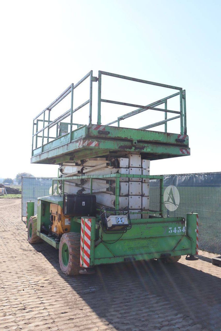 Scherenarbeitsbühne Holland Lift Combistar B-195DL Diesel 21,5 m 2006