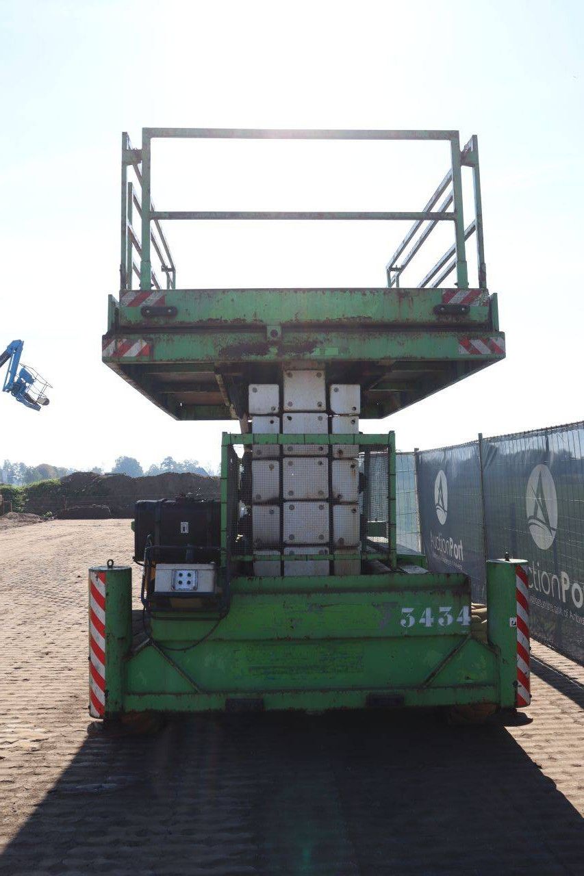 Scherenarbeitsbühne Holland Lift Combistar B-195DL Diesel 21,5 m 2006