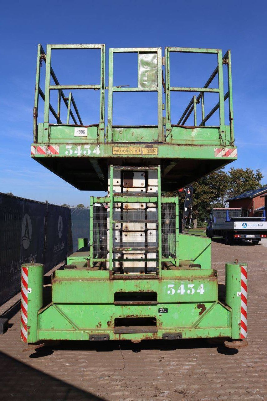 Scherenarbeitsbühne Holland Lift Combistar B-195DL Diesel 21,5 m 2006