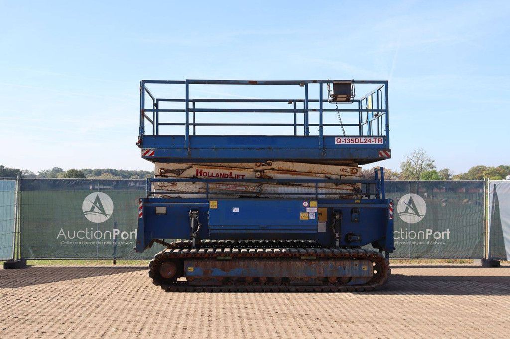 Crawler scissor lift Holland Lift Monostar Q-135DL24-TR Diesel 35.9kW 750kg 16m 2007