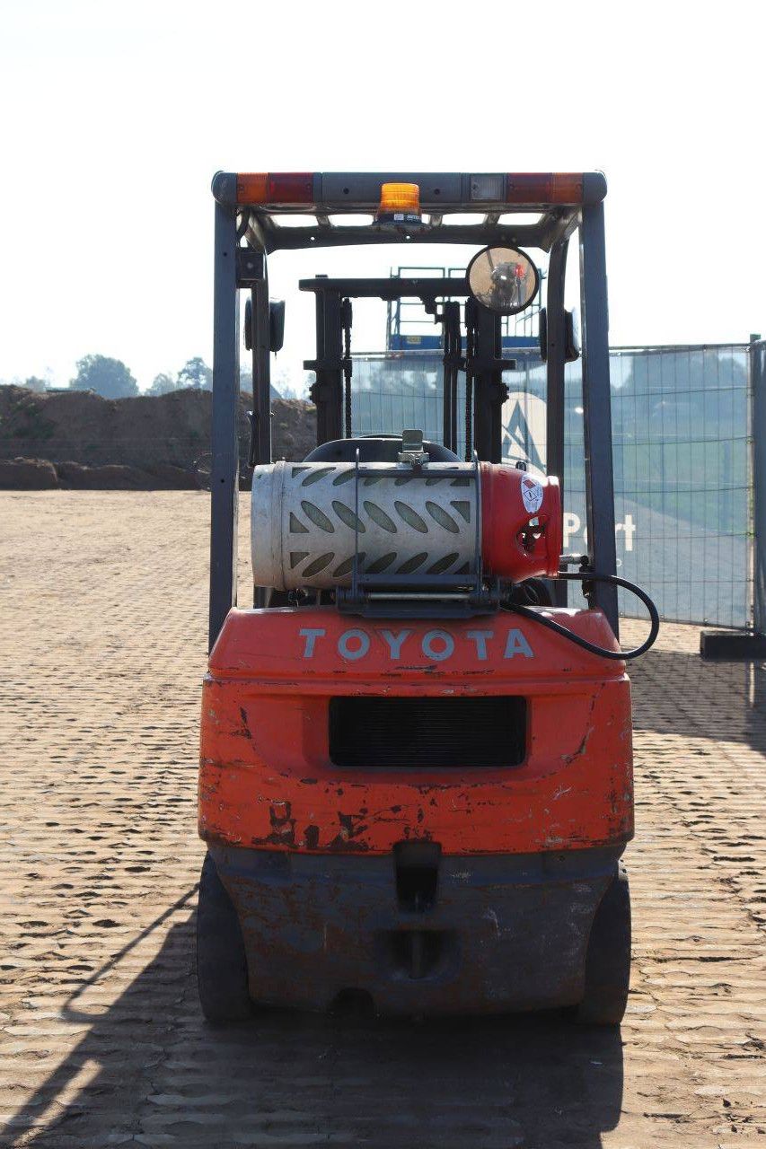 Forklift Toyota 42-7FGF15 LPG 1500kg 3.0m 1999