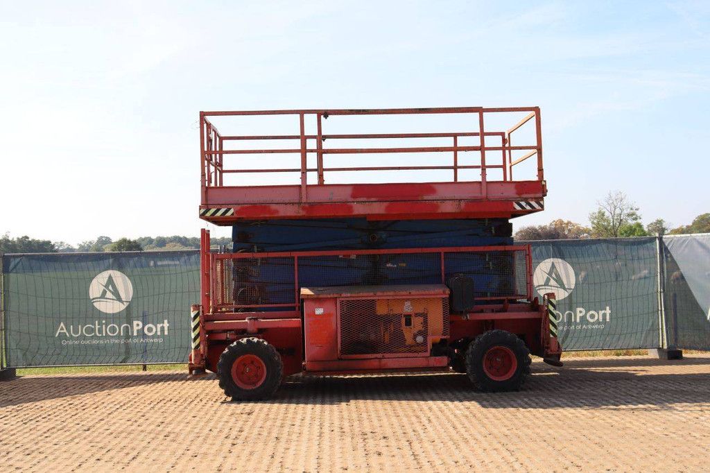 Scissor lift Combistar B-195DL25-4WD/P/N Diesel 35.9kW 500kg 21.5m 2002