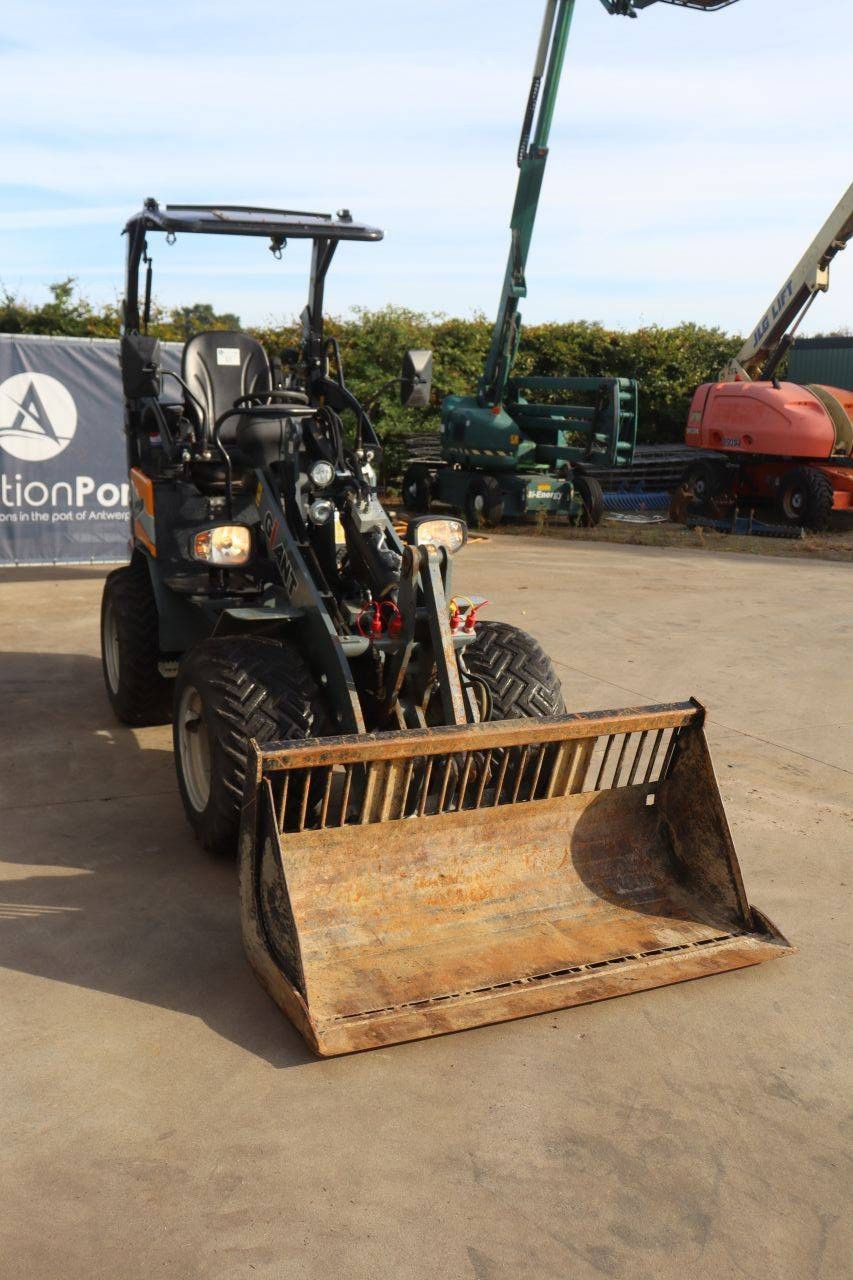 Kniklader Giant G2300HD X-Tra Diesel 18.5kW 2024