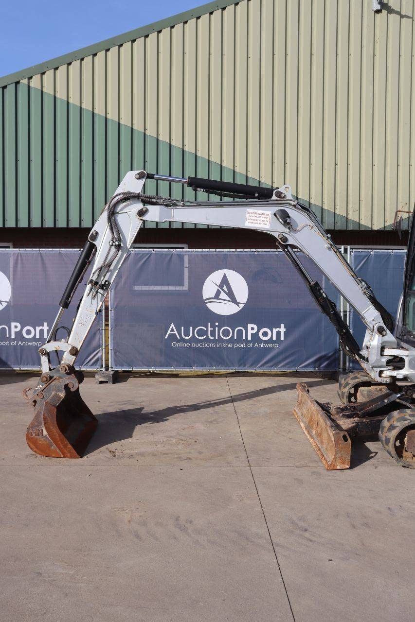 Crawler excavator Caterpillar 304E Diesel 31.2kW 2014