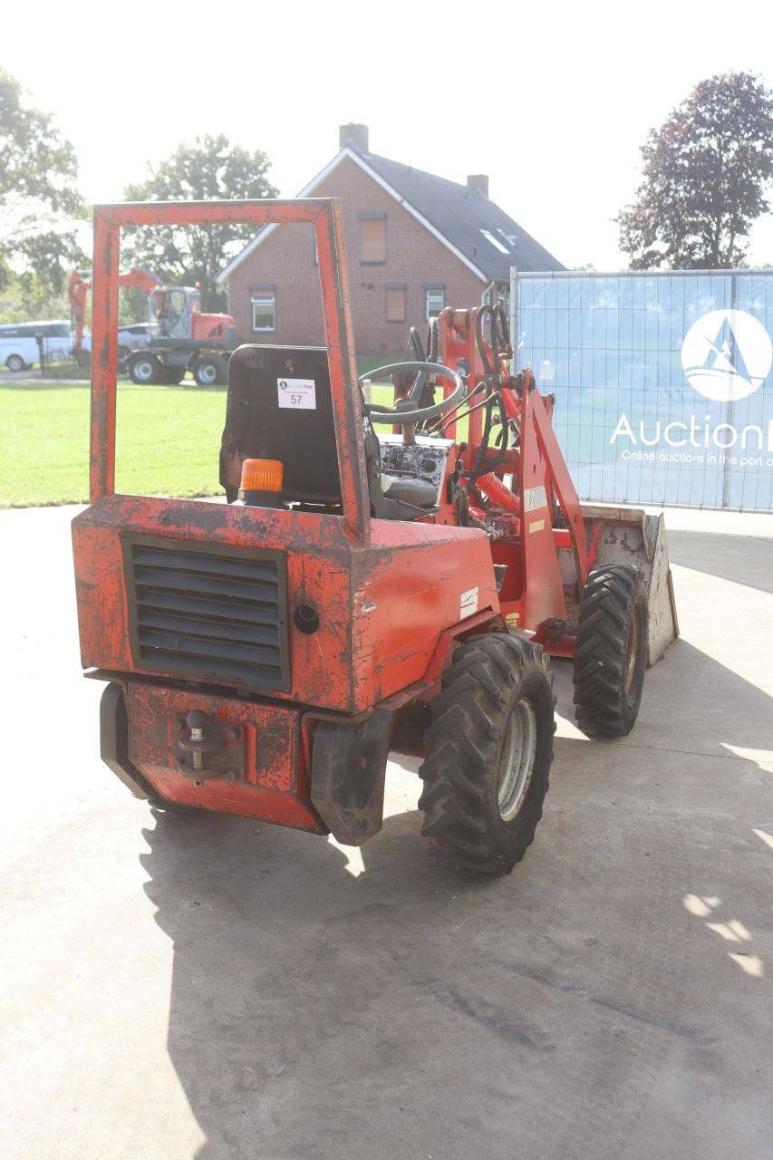 Schaffer 218 Diesel Articulated Loader