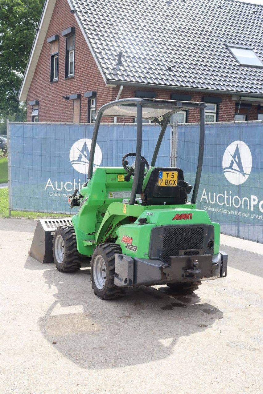 Articulated loader Avant M523EIBCT Diesel 16kW 2019