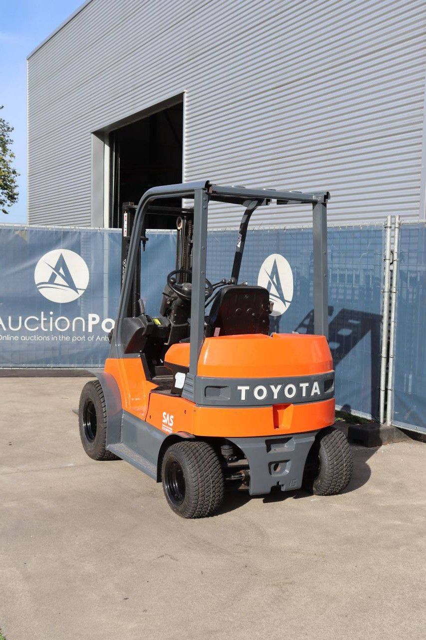 Toyota 7FB10 Electric Forklift 1000kg 3.1m 2002