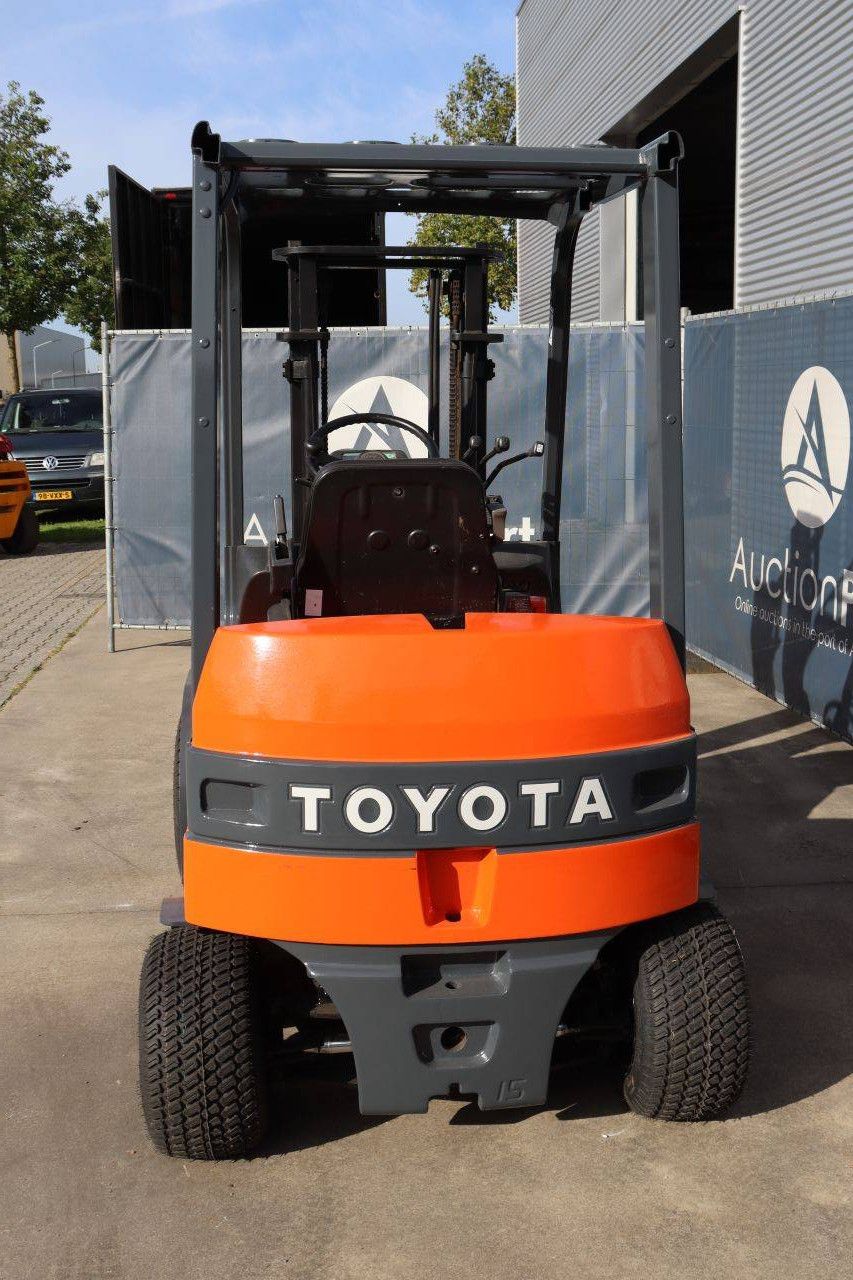 Toyota 7FB10 Electric Forklift 1000kg 3.1m 2002