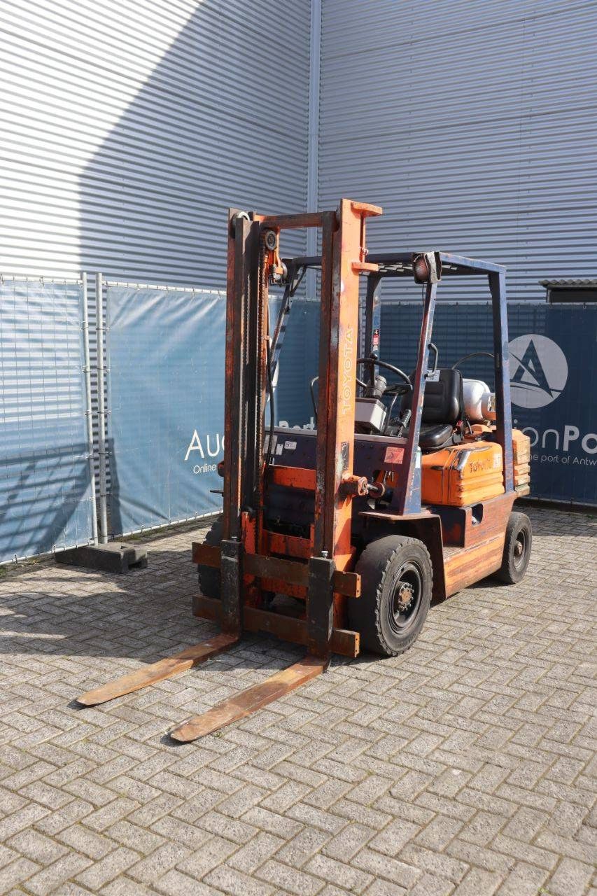 Forklift Toyota 42 5F GF 20 LPG 2500kg 3.0m 1989