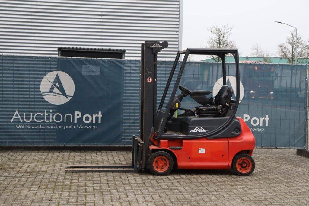 Linde E16P Electric Forklift 1450kg 4.77m