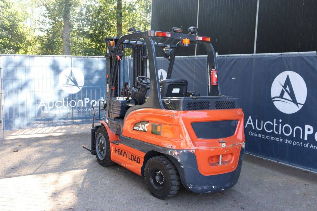 Schwerlast-Gabelstapler CPD30 Elektro 3000 kg 4,5 m 2023