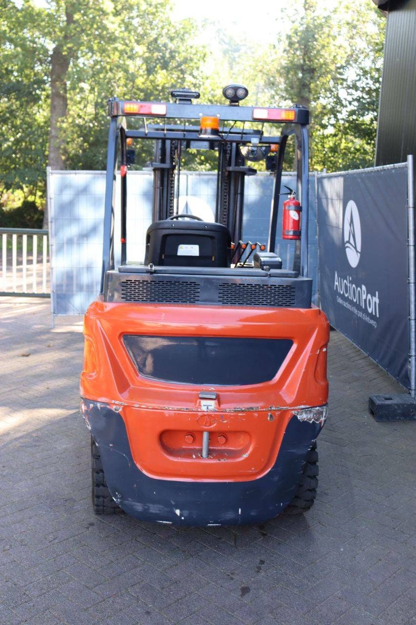 Schwerlast-Gabelstapler CPD30 Elektro 3000 kg 4,5 m 2023