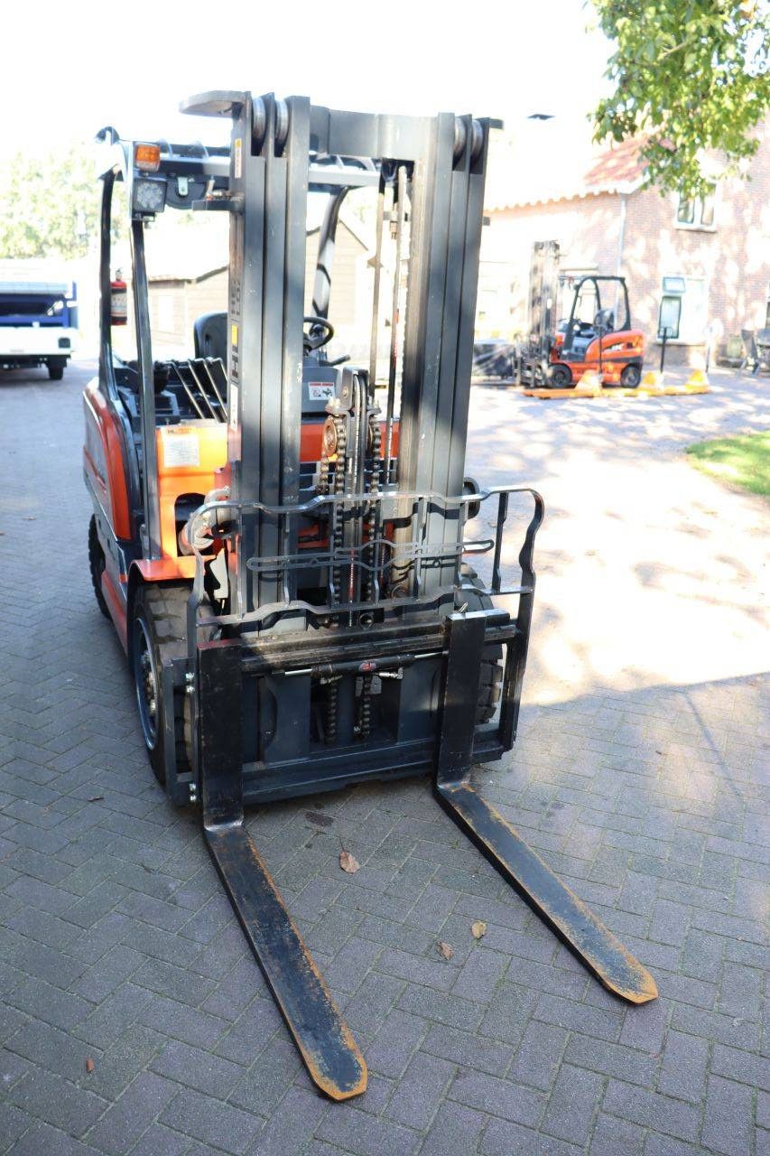 Schwerlast-Gabelstapler CPD30 Elektro 3000 kg 4,5 m 2023