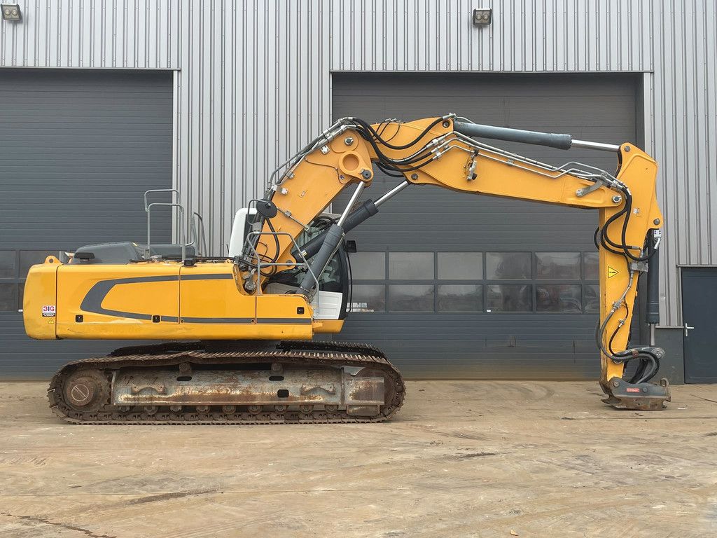 Liebherr R926LC