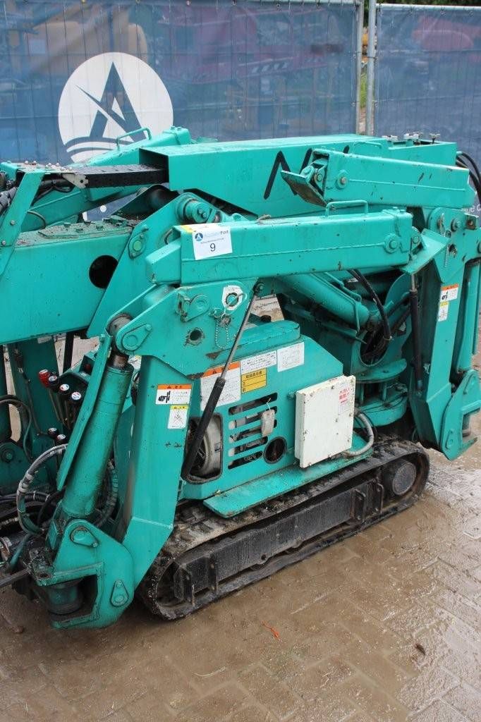 Minikraan Aichi UJ012 Benzine 1996