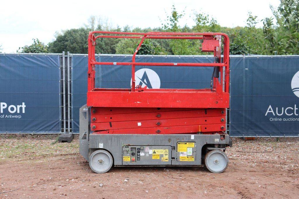 Scherenbühne Genie GS-2646 Elektrisch 454 kg 9,92 m 2011