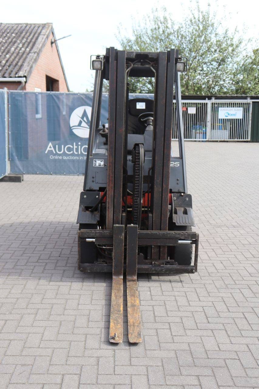 Linde E25/02/600 Elektrogabelstapler 2500 kg 4,8 m 2005