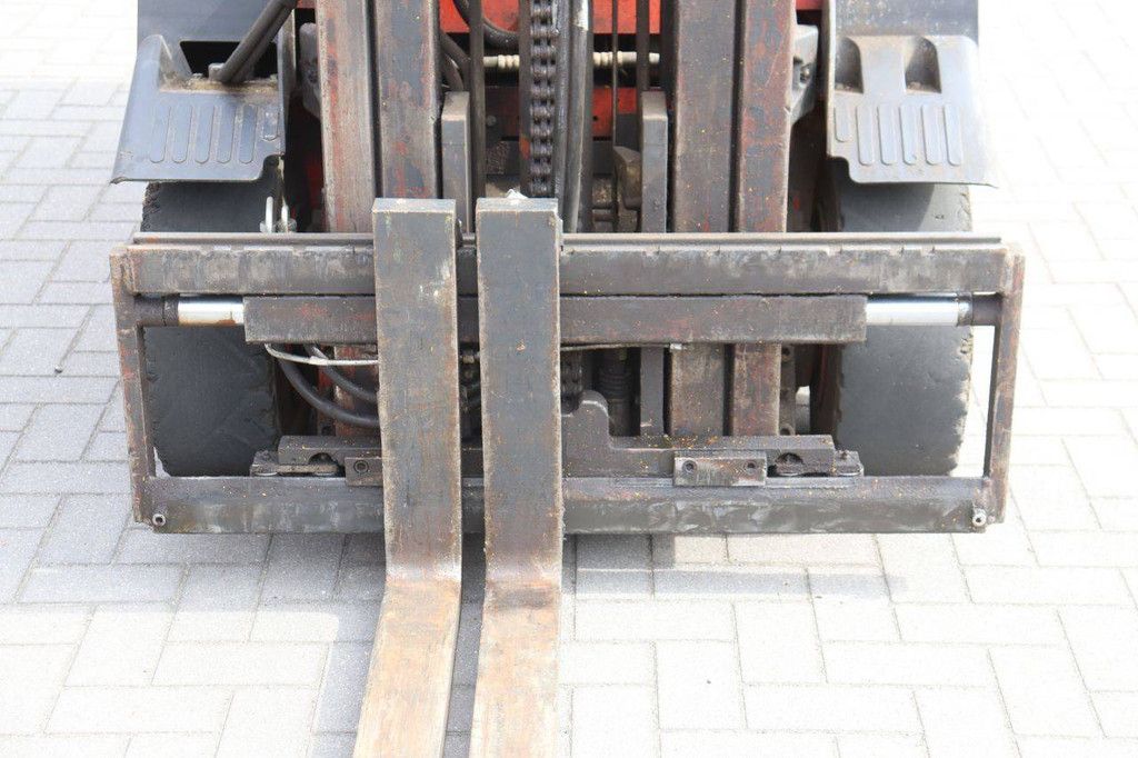Linde E25/02/600 Elektrogabelstapler 2500 kg 4,8 m 2005