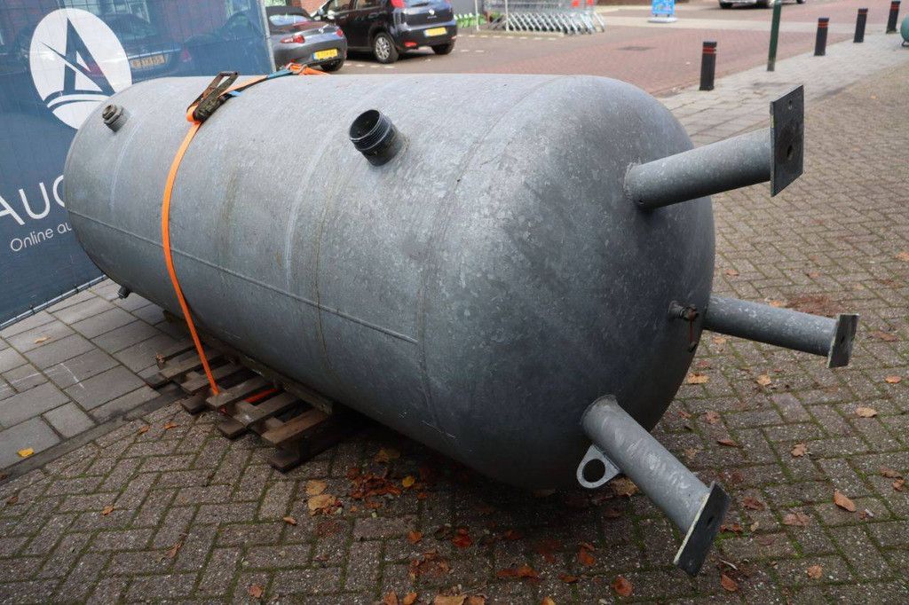 Lohenner 3000L 2008 pneumatic vessel