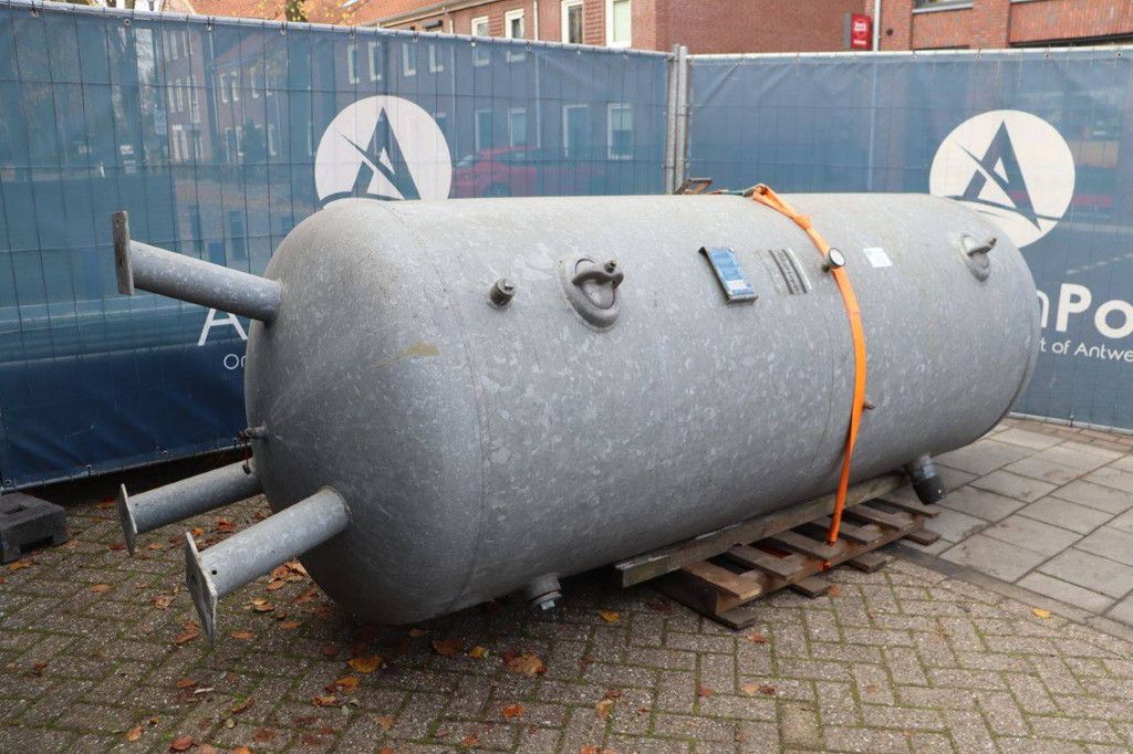 Lohenner 3000L 2008 pneumatic vessel