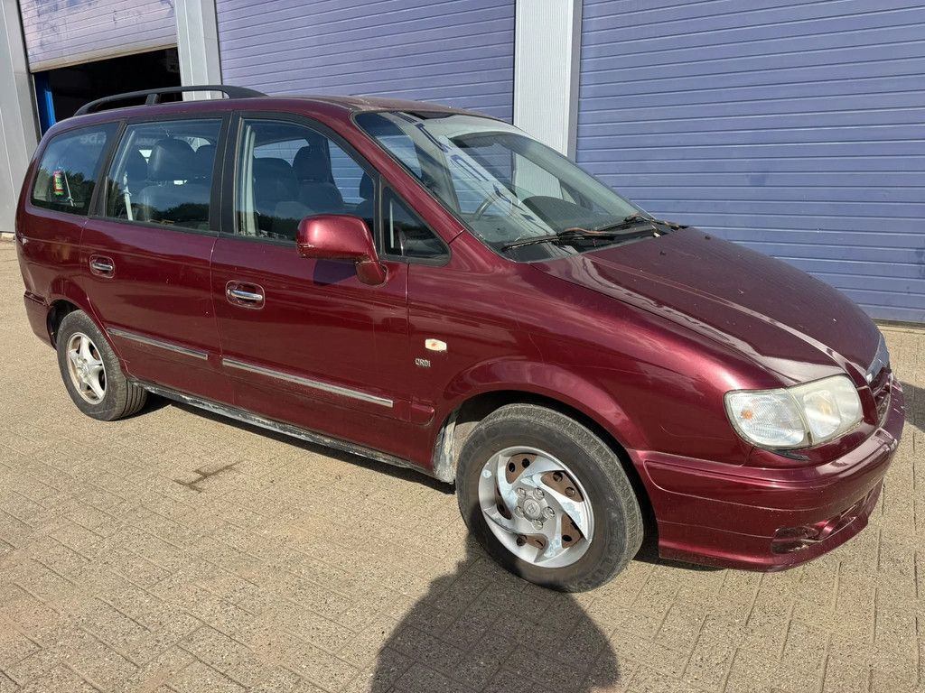 Hyundai Trajet **7SEATS-AIRCO**