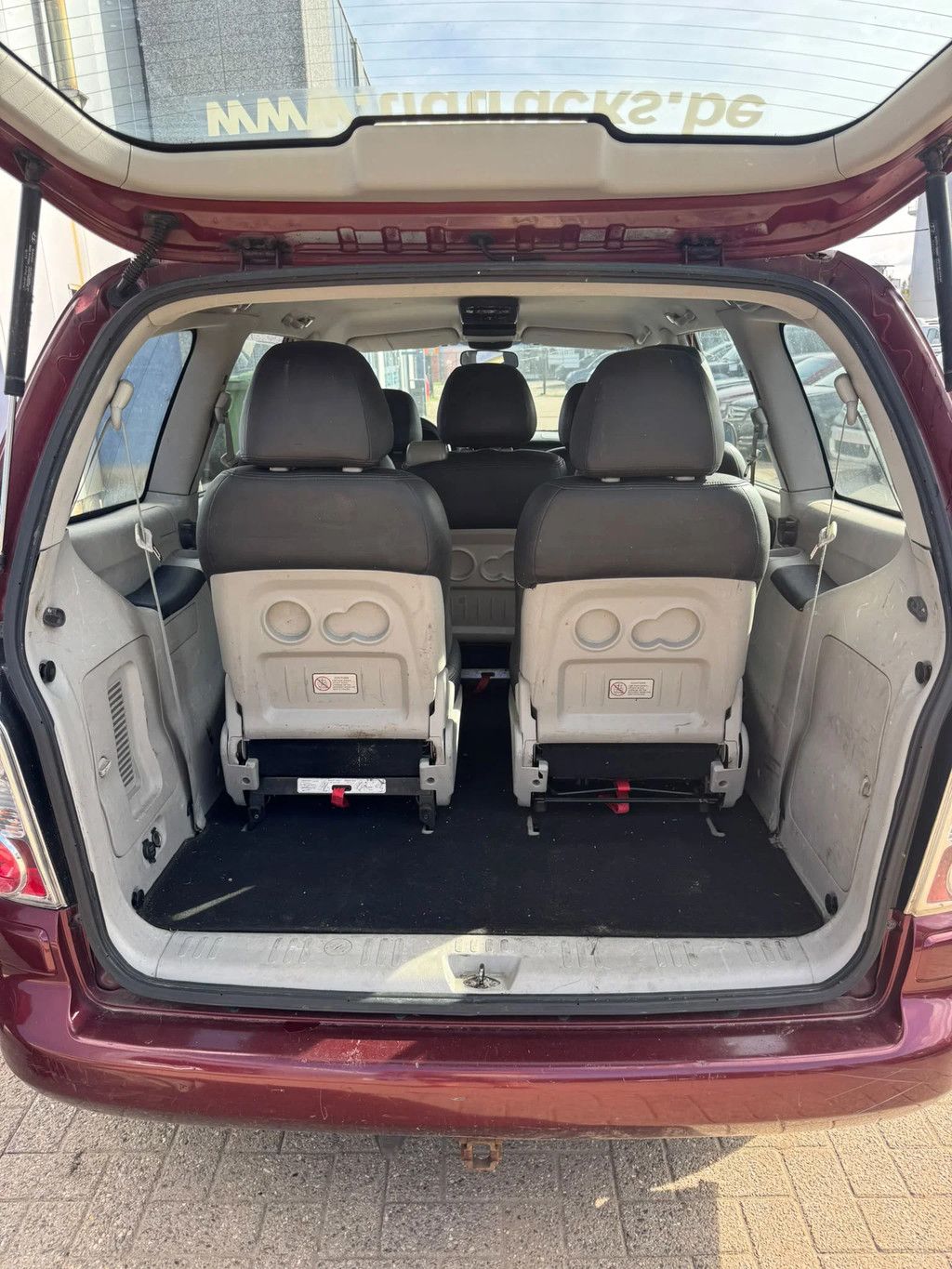 Hyundai Trajet **7SEATS-AIRCO**