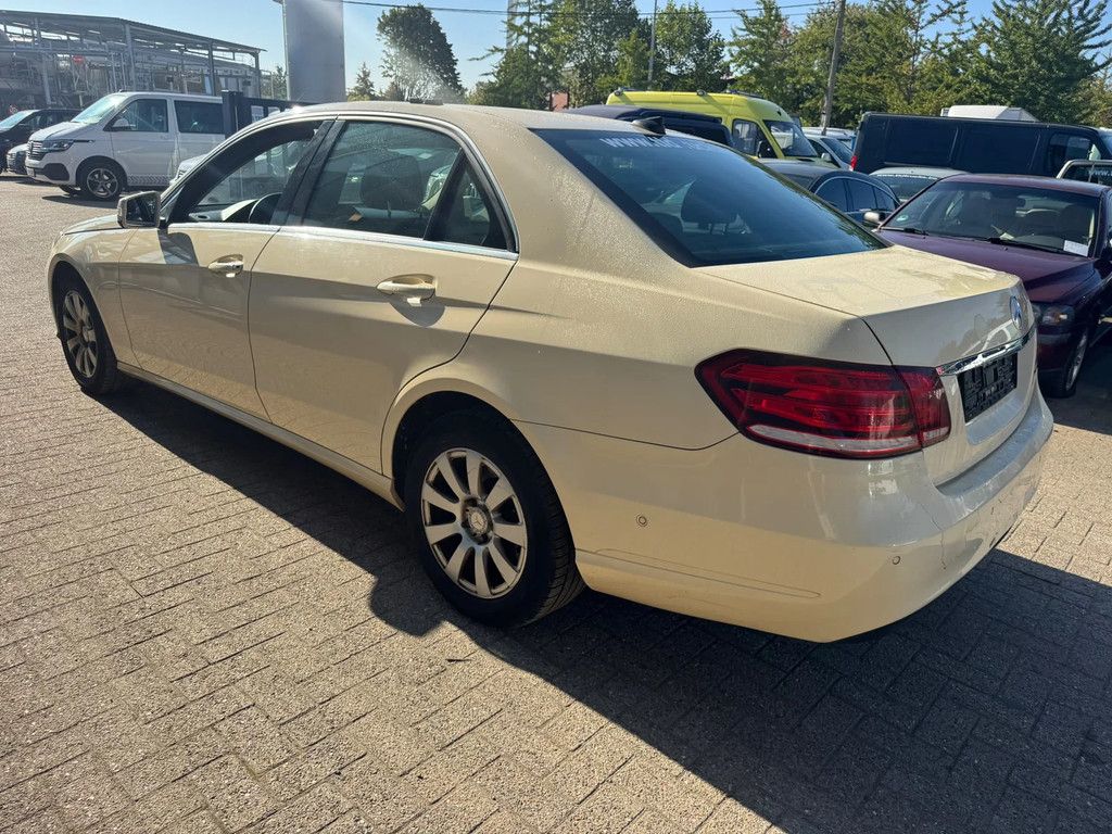 Mercedes-Benz E-klasse **E200-EURO 6**