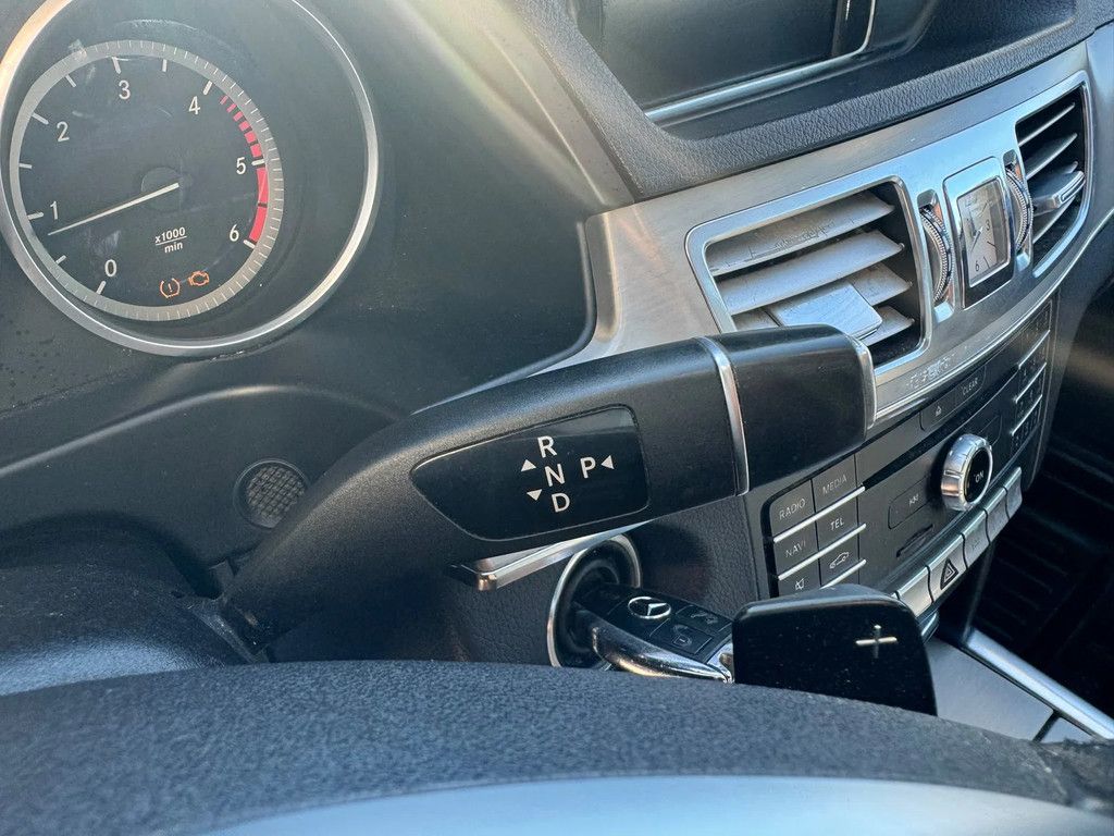 Mercedes-Benz E-klasse **E200-EURO 6**