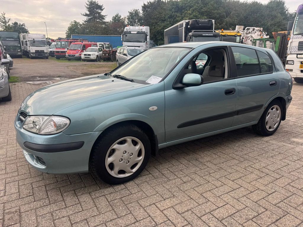 Nissan Almera **5DOORS-PETROL**