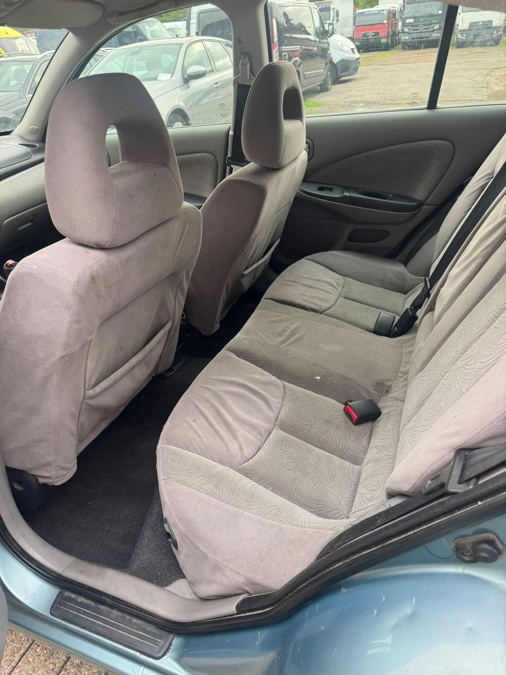 Nissan Almera **5DOORS-PETROL**