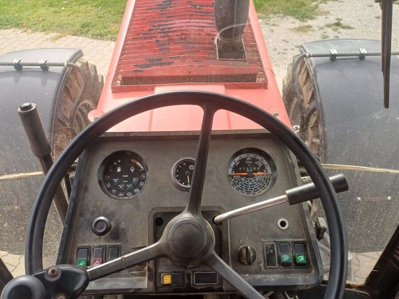 Case IH 1255 XL