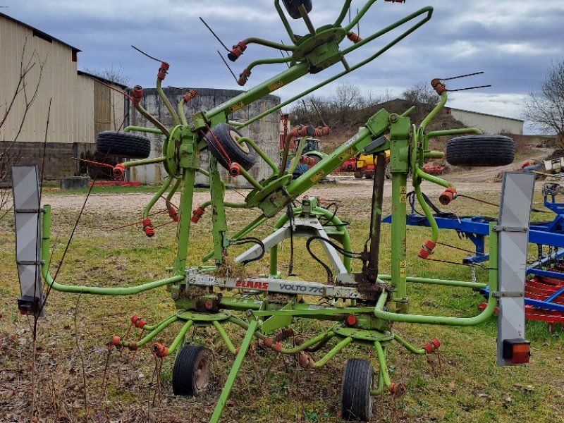 Claas Volto 770