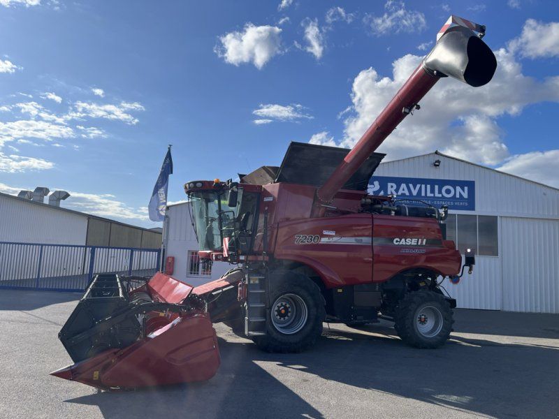 Case IH Axial 7230