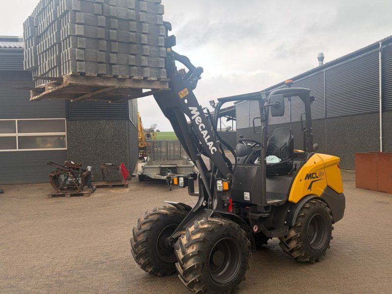 Mecalac MCL6+ 6+
