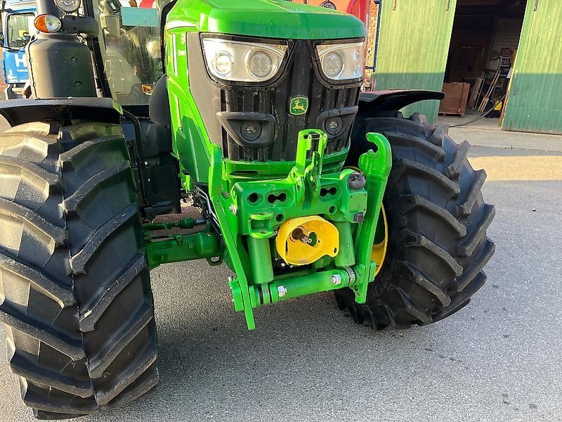 John Deere 6R150