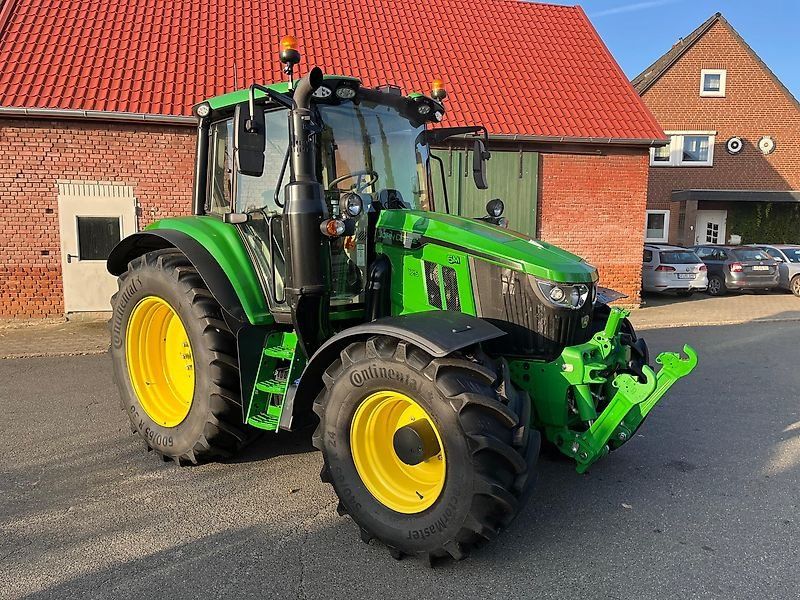 John Deere 6M125