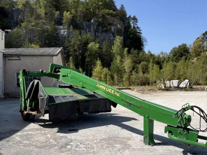 John Deere 730