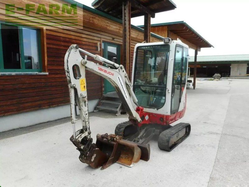 Takeuchi tb 216 ( 1.865kg ) 3 löffel + verstellfahrwerk