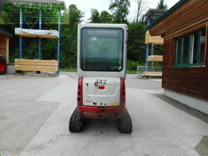 Takeuchi tb 216 ( 1.865kg ) 3 löffel + verstellfahrwerk
