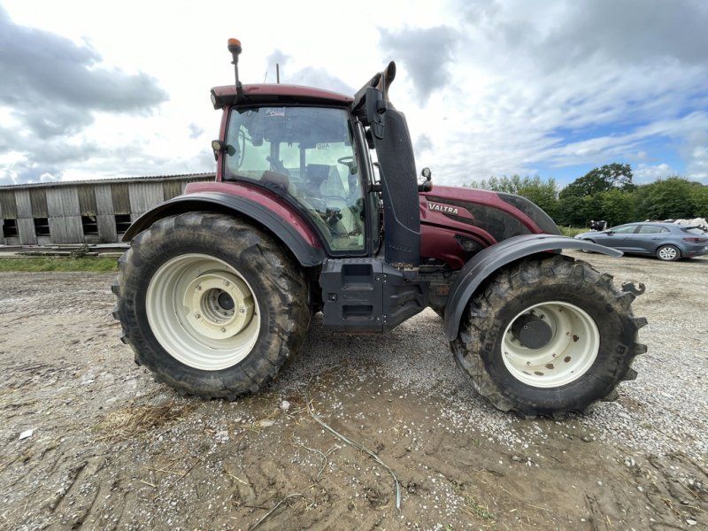 Valtra T254V