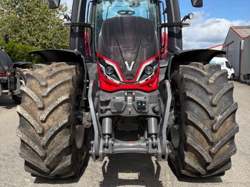Valtra Q245