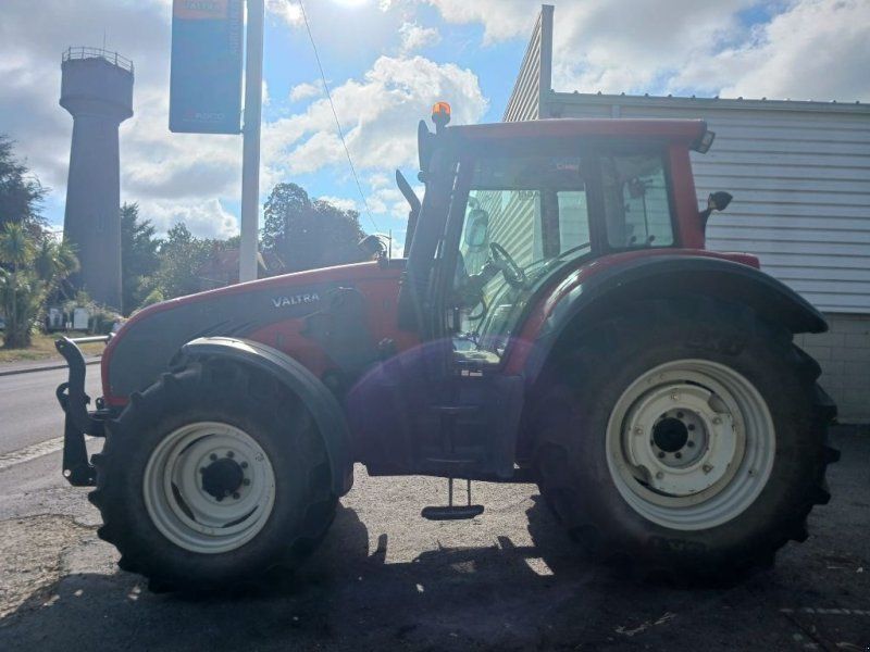 Valtra T152D